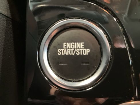 Used 2020 Buick Encore Preferred image 17