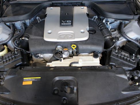Used 2011 INFINITI G37 Journey w/ Premium Pkg RWD image 36