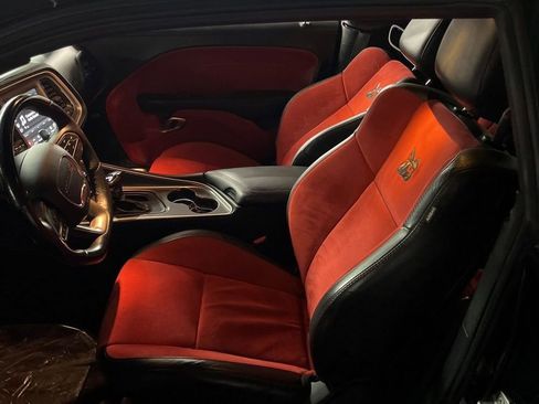 Used 2020 Dodge Challenger R/T Scat Pack w/ Dynamics Package image 6