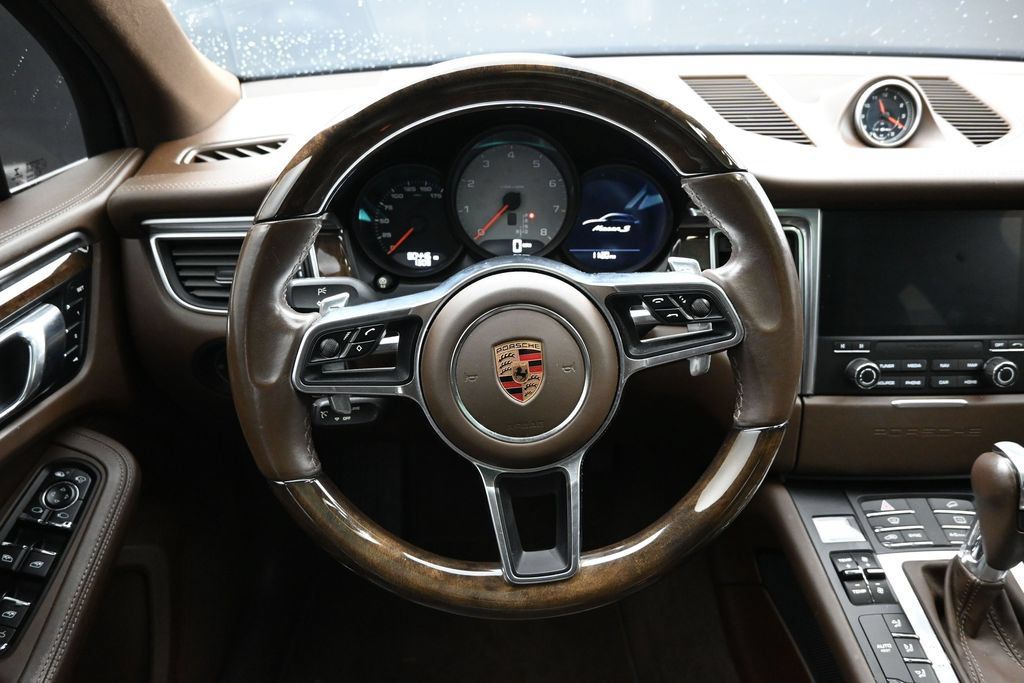 Used 2018 Porsche Macan S AWD/4WD image 17