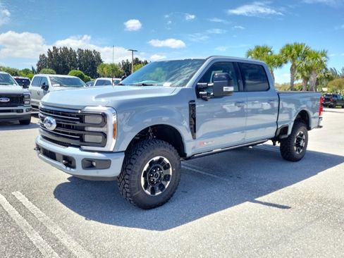 New 2026 Ford F350 Platinum AWD/4WD image 4