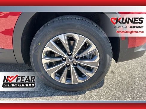 New 2025 Buick Envision Preferred image 18