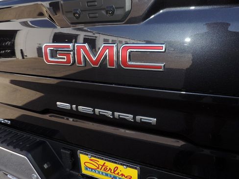 Certified 2026 GMC Sierra 1500 SLT AWD/4WD image 16