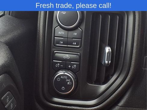 Used 2021 Chevrolet Silverado 1500 Custom Trail Boss AWD/4WD image 18