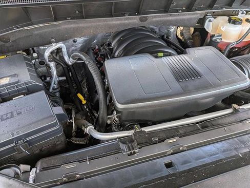 Certified 2024 Chevrolet Silverado 1500 High Country w/ High Country Premium Package AWD/4WD image 29