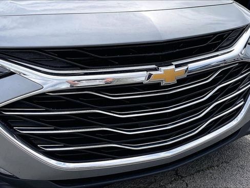 Used 2024 Chevrolet Malibu LT image 32