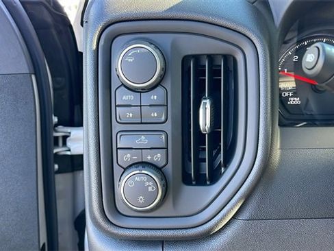 New 2026 Chevrolet Silverado 1500 Custom Trail Boss w/ LPO, Dark Essentials Package image 27