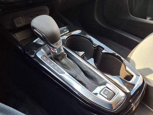 Used 2026 Chevrolet Trax LT FWD image 29