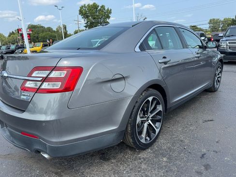 Used 2014 Ford Taurus SEL w/ Equipment Group 201A AWD/4WD image 11