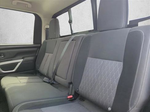 Used 2024 Nissan Titan SV RWD image 18