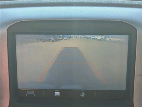 Used 2019 GMC Sierra 1500 SLT image 13