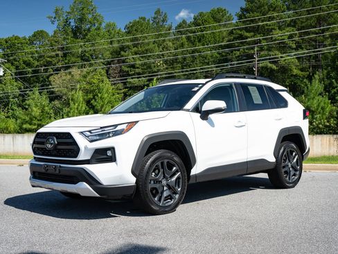 Used 2024 Toyota RAV4 Adventure AWD/4WD image 3
