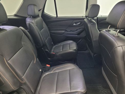 Used 2019 Chevrolet Traverse LT w/ LT Premium Package AWD/4WD image 19