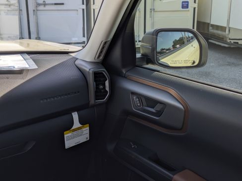 New 2025 Ford Bronco Sport Outer Banks image 18