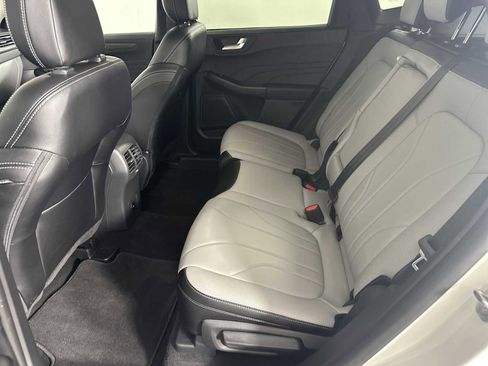 Used 2025 Ford Escape SE w/ PHEV Premium Package FWD image 23