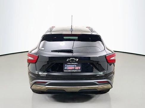 New 2026 Chevrolet Trax ACTIV w/ Driver Confidence Package FWD image 7