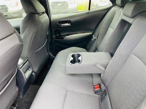 Used 2023 Toyota Corolla SE FWD image 31