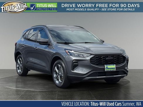 Used 2025 Ford Escape ST-Line AWD/4WD image 1