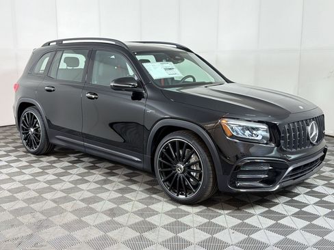 New 2026 Mercedes-Benz GLB 35 AMG 4MATIC image 7