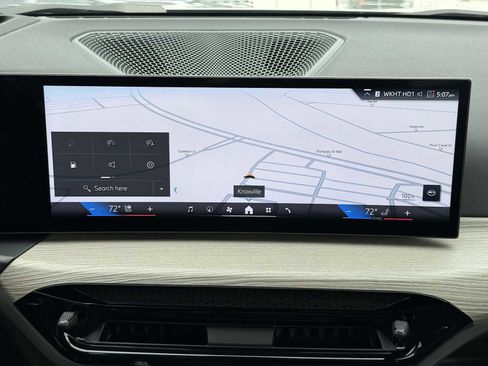 Used 2025 BMW 330i Sedan image 45