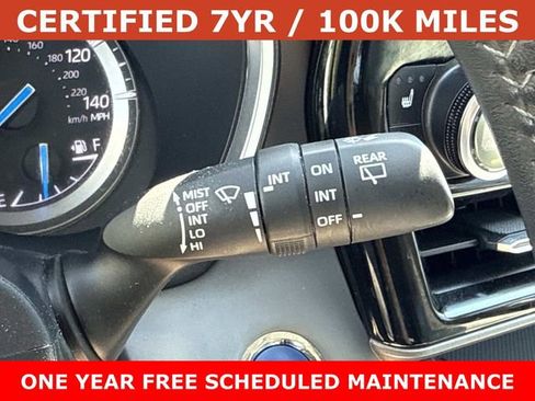 Used 2022 Toyota Highlander XLE AWD/4WD image 26