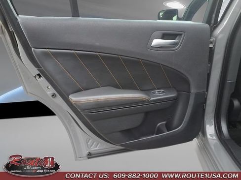 Used 2017 Dodge Charger R/T RWD image 23
