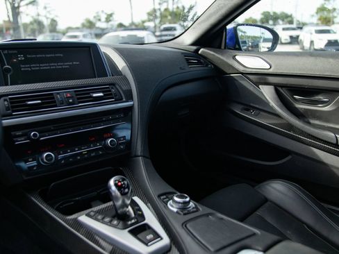 Used 2013 BMW M6 Convertible RWD image 30