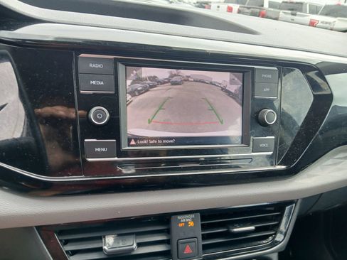 Used 2024 Volkswagen Taos S FWD image 32