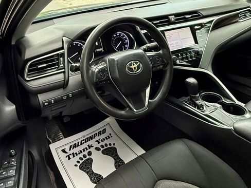 Used 2019 Toyota Camry LE image 13