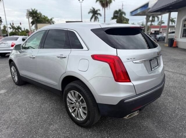 Used 2017 Cadillac XT5 Luxury FWD image 7