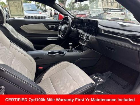 Used 2025 Ford Mustang GT Premium RWD image 11