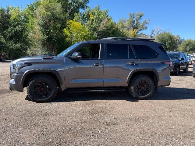 Used 2025 Toyota Sequoia TRD Pro AWD/4WD image 2