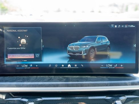 Used 2024 BMW X5 xDrive50e w/ Executive Package AWD/4WD image 24