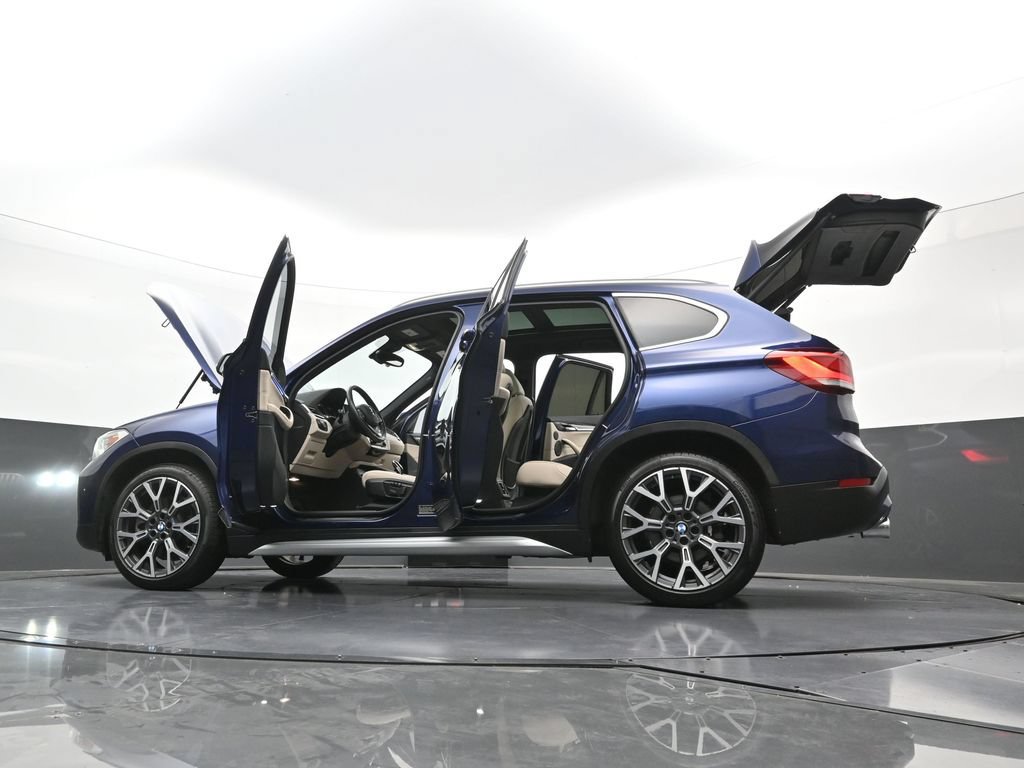 Used 2020 BMW X1 sDrive28i w/ Premium Package FWD image 40