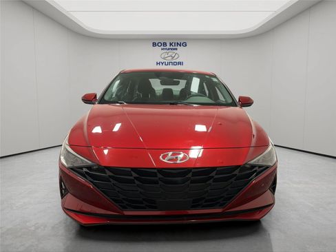 Certified 2023 Hyundai Elantra SEL w/ Convenience Package FWD image 8