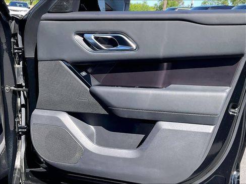 Used 2026 Land Rover Range Rover Velar Dynamic SE AWD/4WD image 26