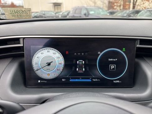 Used 2023 Hyundai Tucson SEL w/ Convenience Package image 14