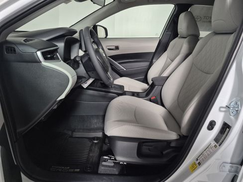 New 2026 Toyota Corolla Cross LE AWD/4WD image 14