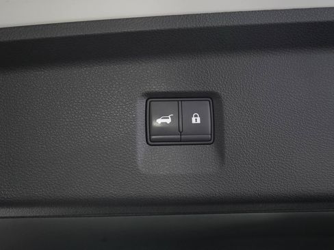 Used 2023 INFINITI QX60 Sensory AWD/4WD image 11