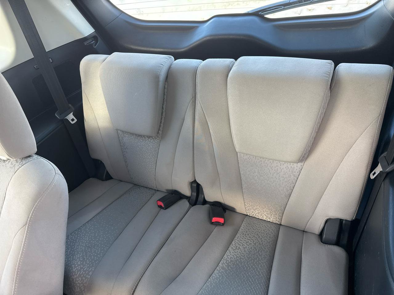 Used 2012 MAZDA MAZDA5 Sport FWD image 22