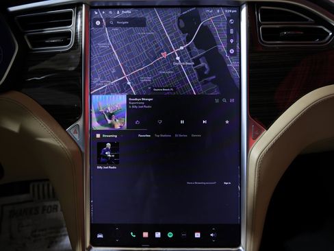 Used 2016 Tesla Model S P90D image 17