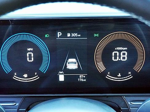 Certified 2026 Hyundai Kona SEL Sport image 32