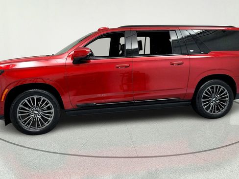 Certified 2025 Cadillac Escalade ESV Sport Platinum AWD/4WD image 2