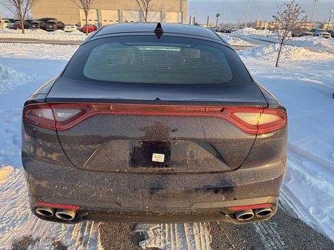 Used 2020 Kia Stinger GT image 12
