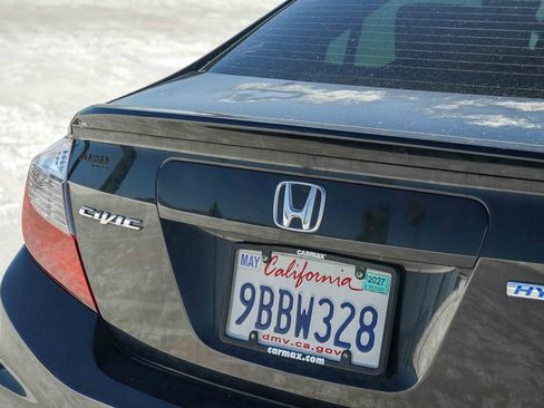 Used 2012 Honda Civic Hybrid Sedan image 8