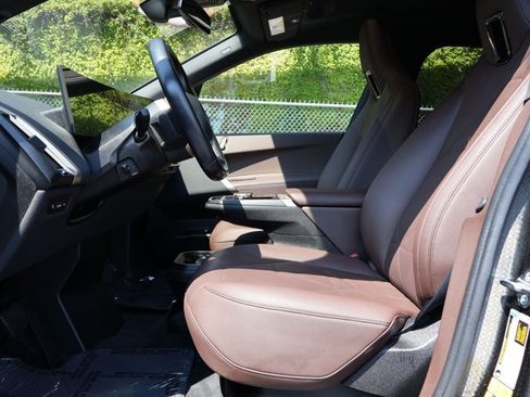 Used 2023 BMW iX xDrive50 AWD/4WD image 21