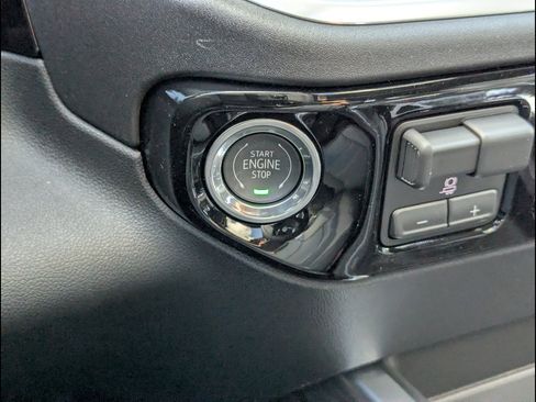 New 2026 Chevrolet Silverado 1500 LTZ w/ Technology Package image 24