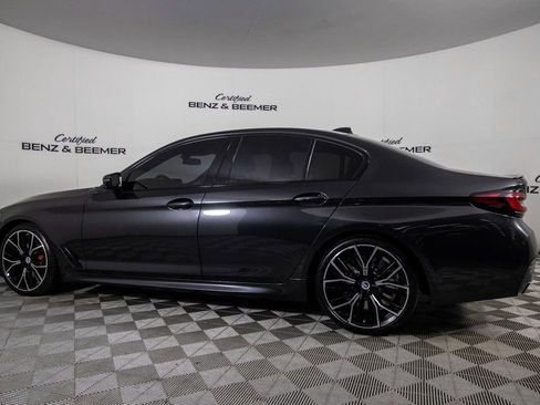Used 2023 BMW M550i xDrive image 7