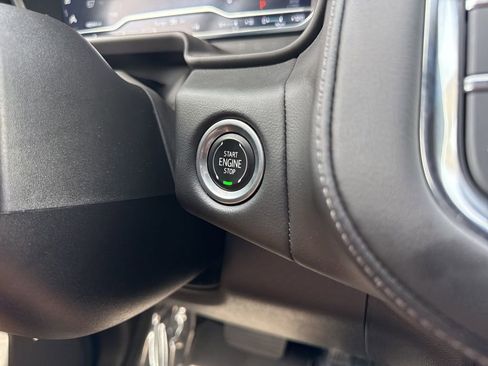 Used 2022 Chevrolet Tahoe Z71 w/ Luxury Package image 26