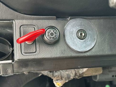 Used 1992 Porsche 911 RS America image 18